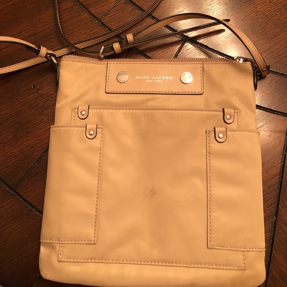 Marc Jacobs Preppy Sia Crossbody